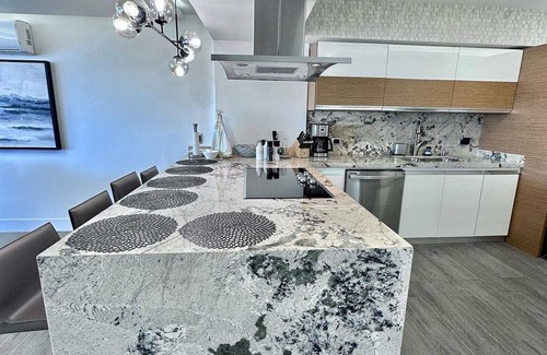 Margarita Island Apartment | A luxurious and comfortable Oasis by the Caribbean Sea!