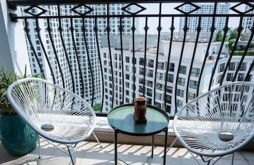 Thanh Xuan Apartment | A luxury apartment @ Royal City 72A Nguyen TTrai str., Thanh Xuan Dist. Ha Noi