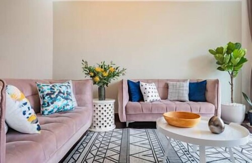 Thanh Xuan Apartment | A luxury apartment @ Royal City 72A Nguyen TTrai str., Thanh Xuan Dist. Ha Noi
