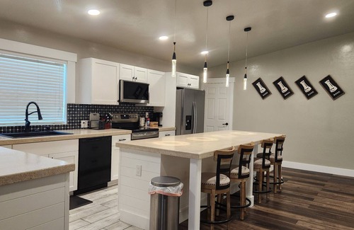 Burley Apartment | A Luxury Renovated Loft in SE Burley