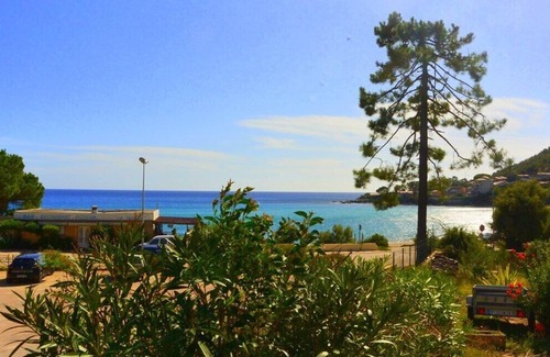Tarcu House | A Marina T2C-2*- FRONT OF THE SEA - TARCO