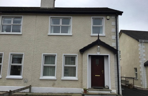 Bushmills House | A Modern, Comfortable 3 Bedroom House, 5 Minutes From The Causeway Coast