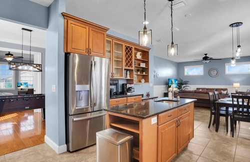 Harbor Hills House | A modern new build home 3K sq. ft. Brand new hot tub, 6 miles from AMI's beaches