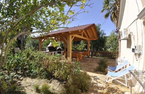 Agios Georgios Pagon House | A NICE HOUSE 350M FROM THE SEA