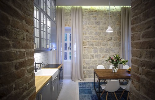 Split Apartment | A Palace from 1881, rebuilt in 2016