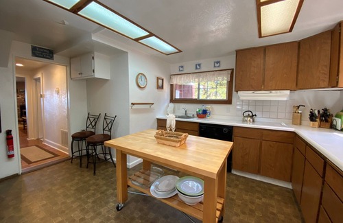 Lincoln Park Cabin | A part of Tahoe History, Original Lake Front Red Cabin (ZC1298)