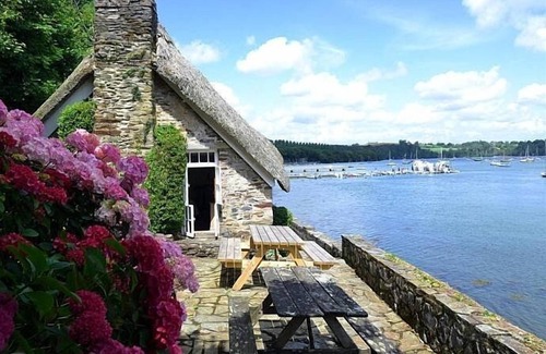 Dittisham Cottage | A Peaceful 4 Bedroom Riverside Property Located Near Dartmouth In South Devon