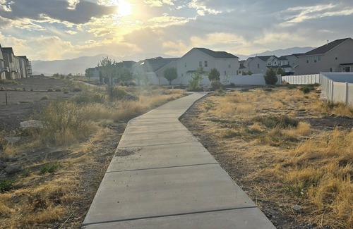 Tooele House | A peaceful abode with adventure and entertainment nearby!