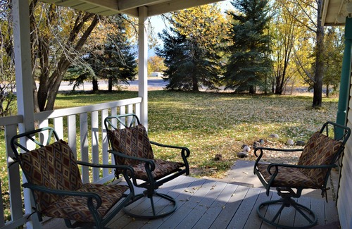 Junction House | A peaceful easy stay for your Southern Utah Getaway!