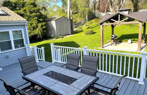 West Mystic House | A Peaceful Mystical Stay!