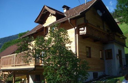 Feld am See House | A pearl with charm Field by the lake, detached with plotPets allowed
