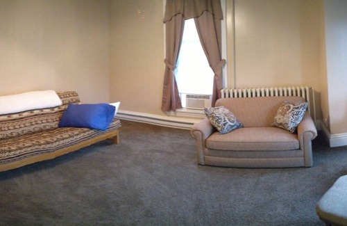 Columbia City Apartment | ⭐A Perfect Place!⭐ One Bed Room Apt near downtown Columbia City