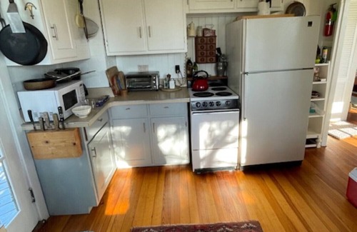 Capitol Island Cottage | A Picturesque Cottage on Capitol Island, Maine