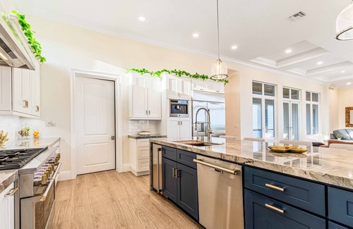 Plantation Key House | A Premier Oceanfront Estate in Islamorada