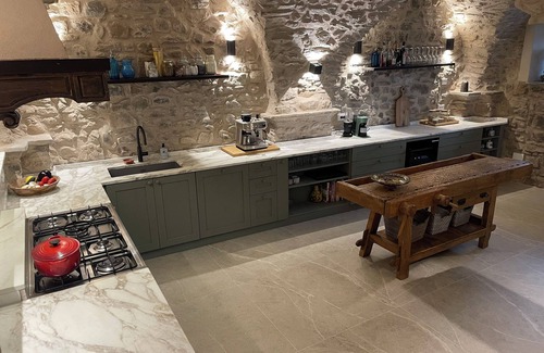 Mulazzo Villa | A private oasis in a medieval Tuscan village near Cinque Terrennnn