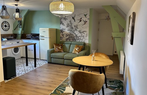 Dourdan Apartment | A Proximité du Château de Dourdan! Appartement à Dourdan Centre, Wifi Gratuit