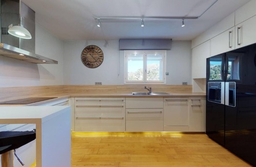Sarrola-Carcopino Villa | A quiet, authentic family villa with swimming pool