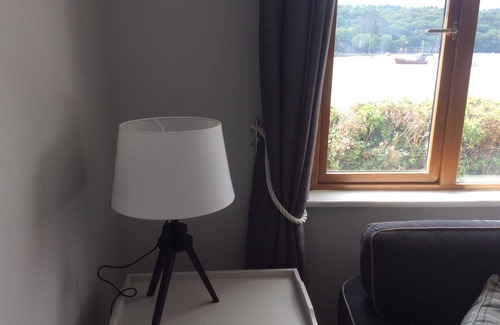 Union Hall House | A quiet sea side location to relax and unwind or take part in sea side kayaking