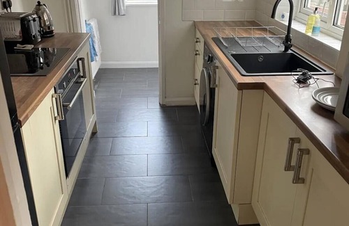 Ault Hucknall House | a quiet semi rural property located in bolsover