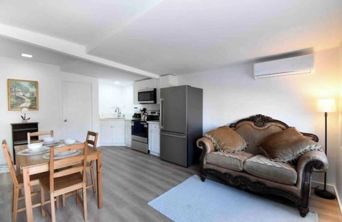 Rialto House | A quiet spot for family or business
