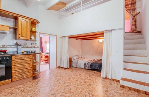L'Aldea House | A quiet vacation home far away from everyday life awaits you near the river Ebro.