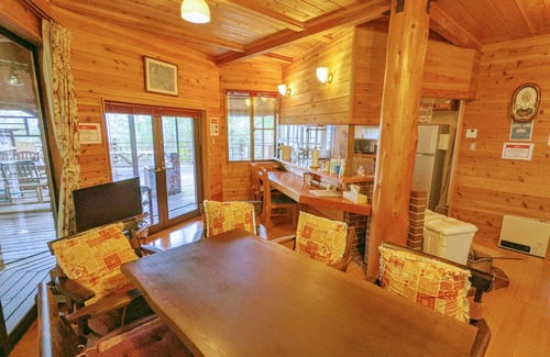 Yamanakako House | A quiet villa for rent located on a small hill Yo /Minamitsuru-gun Yamanashi