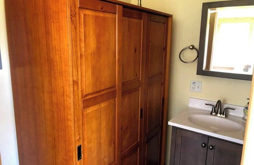 Hilo Cabin | A Rainforest Eco-Lodge on the Hamakua Coast