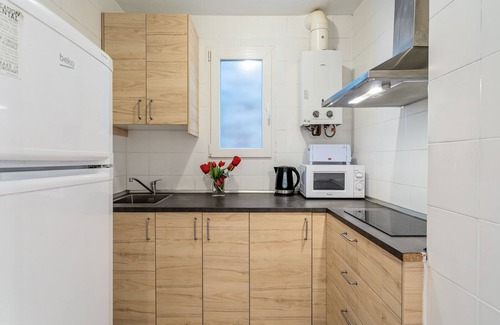 La Sagrada Familia Apartment | A rare find for those who like to be right in the middle of the excitement