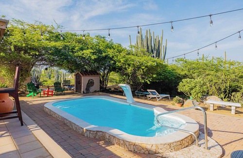 San Fuego Apartment | A real gem close to the rough coast!