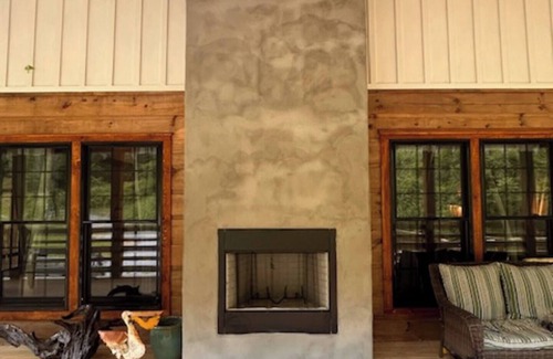 Saluda Cabin | A River Runs Through It.