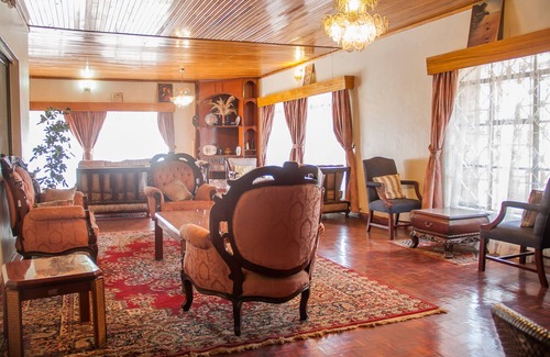 Nairobi House | A safe and serene home away from home, at the heart of Kenya's Nairobi city.