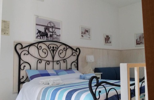 Mola di Bari House | A San Domenico N 80