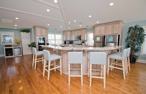Emerald Isle House | A Sandy Ridge, Oceanfront House in Emerald Isle, NC!