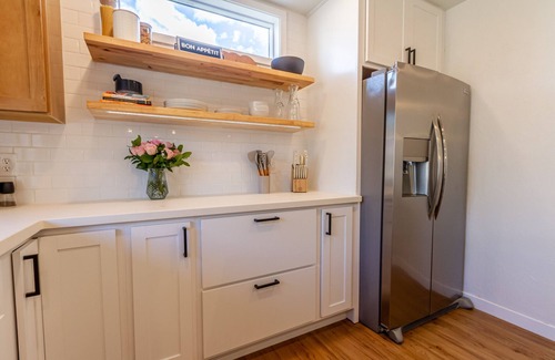 Mendenhaven House | A serene, blissful home w/a spacious backyard