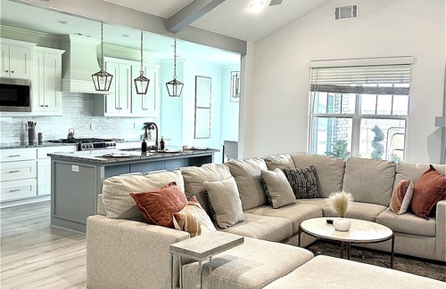 Maysville House | A Serene Stay in the Heart of NWA – Perfect for Rest, Work, or the Trails