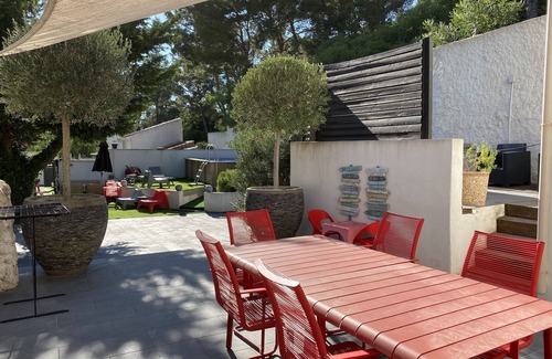 La Panouse Villa | A serene villa in the city yet in the country