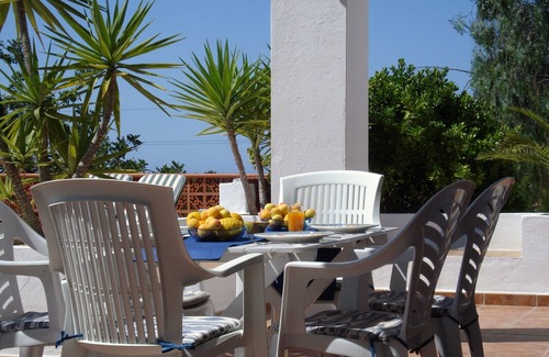 Sant Josep de sa Talaia Villa | A simple but adequately furnished villa, sea views and air conditioning. WIFI