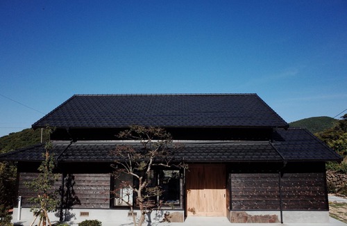 Goto House | A single old private house for rent, limited to one couple per day, towering along a cove on Fukue Island in the Goto Archipelago.