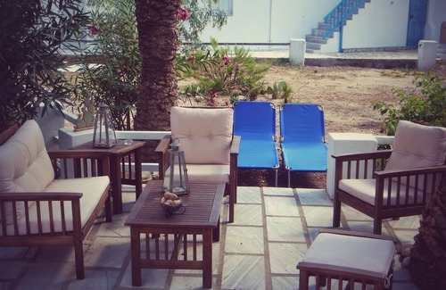 Ornos House | A Slice of Mykonos Heaven Next To The Beach.
