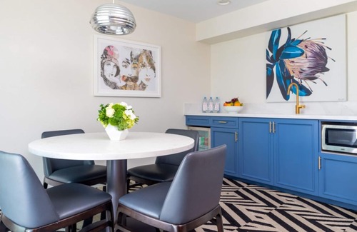Norma Triangle Hotel | A Sophisticated Suite! Four Units with Furnished Living, Rooftop Pool, Balcony!