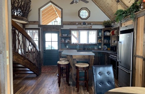 Mercer House | A soul soothing escape. Artistically built and lovingly maintained.