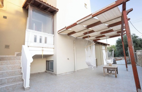 Gerani Apartment | A spacious, fully-equiped Duplex ready to make your stay care-free