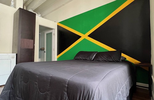 Vernon Apartment | A Stay In LA