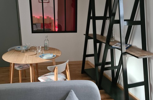 Loches Apartment | A stay in the heart of Loches and its Châteaux!