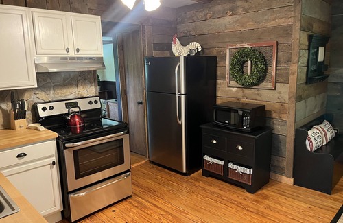 Wolf Laurel Cabin | A step back in time, with today's modern touches.