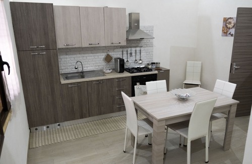 Marsala House | A stone's throw from downtown and the sea is strategically located in Marsala