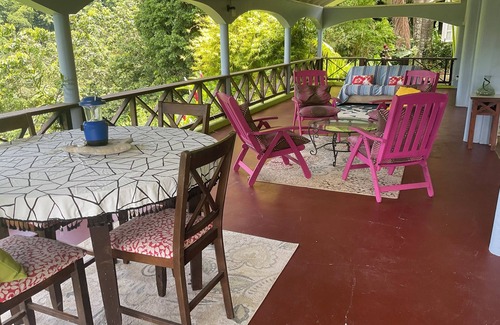 Roseau House | A stunning three bedroom Lodge in the middle of heavens nature
