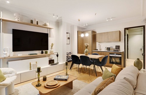 8th Arrondissement Apartment | A Sublime 2BR/2BA with Services - Champs Elysées