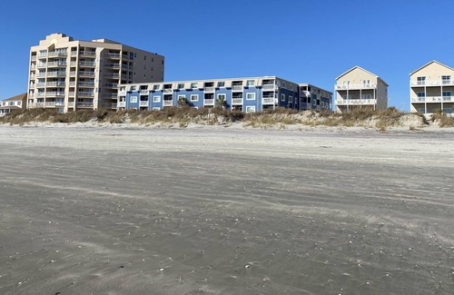 North Myrtle Beach Condo | A Summer Place C5 by RedAwning