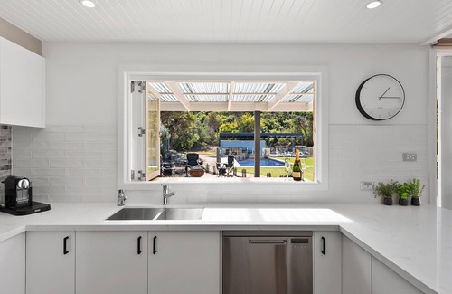 St. Andrews Beach House | A Symphony of Sun & Sea - private 4.5 acres with swimming pool